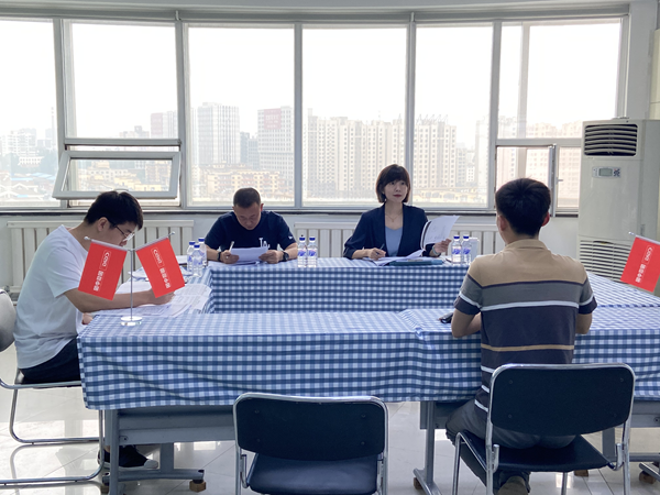2.专场招聘会中的口试环节_600.png