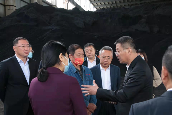 21.王子联市长领导BBIN宝盈集团供热集团供暖工作.jpg 21.王子联市长领导BBIN宝盈集团供热集团供暖工作.jpg