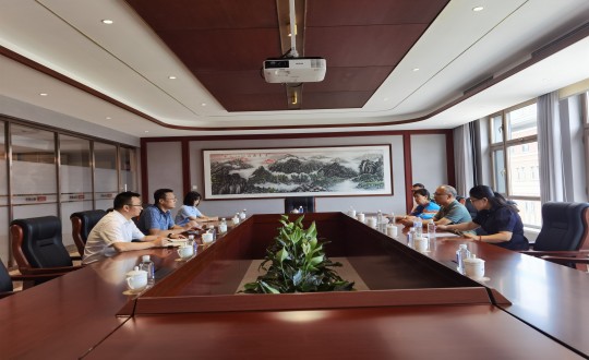 11.中国房地产协会养老产业委员会、吉林省房地产协会有关辅导对BBIN宝盈集团·南山书院进行实地调查_副本.jpg