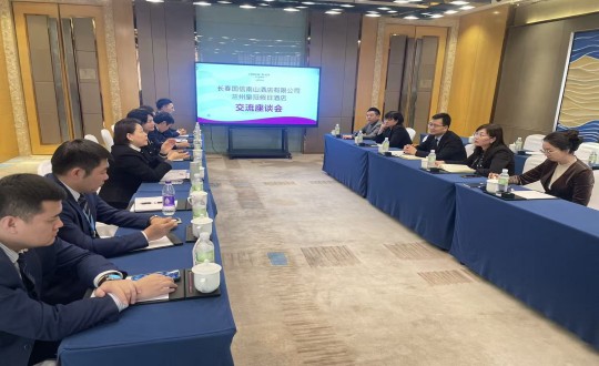 7.李琼华总经理参与甘肃省饭店协会主办的酒店业精密化治理实际培训班_副本.jpg
